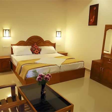 Holiday Villa Thekkady Eksteriør bilde