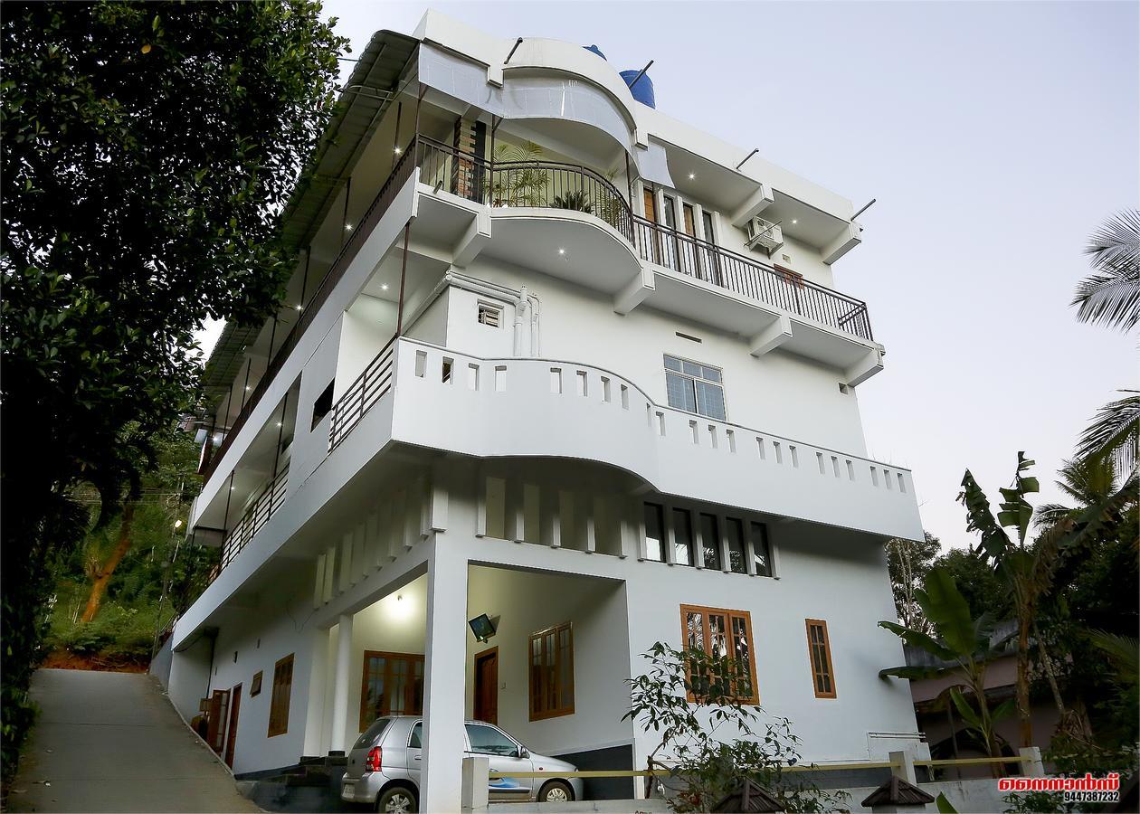 Holiday Villa Thekkady Eksteriør bilde